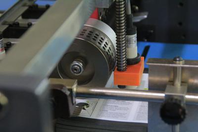 Машина для складывания бумаги с независимым ножом PRY-660T 3