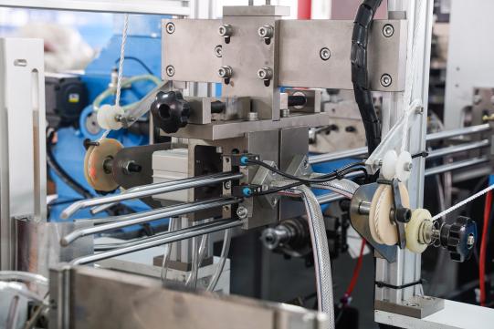 Машина для вставки веревки в бумажные пакеты PRY-450A 6